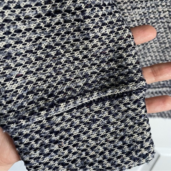 NWOT Roots sweater - Picture 3 of 5